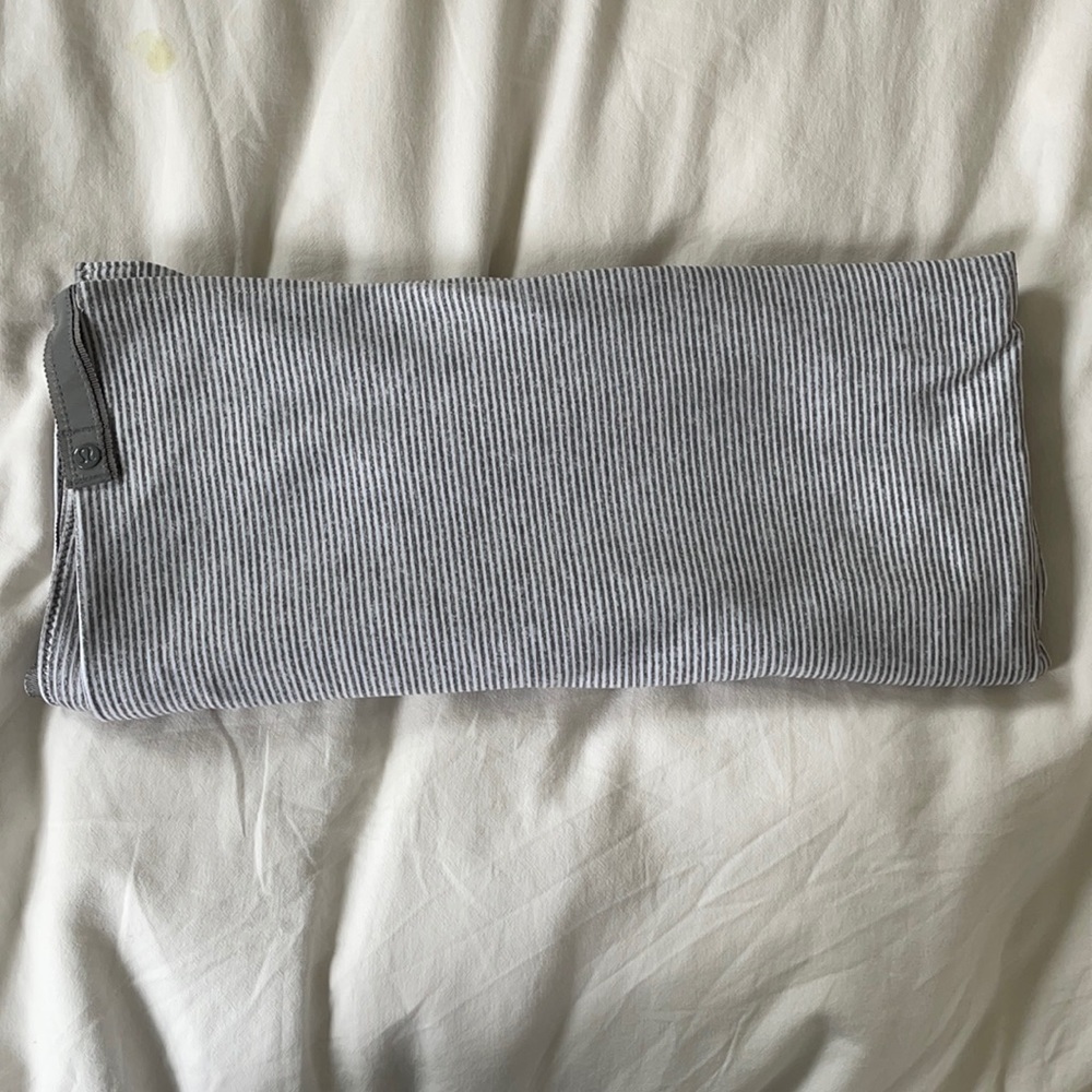 Lululemon vinyasa scarf